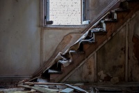 Abandonnee_Escaliers